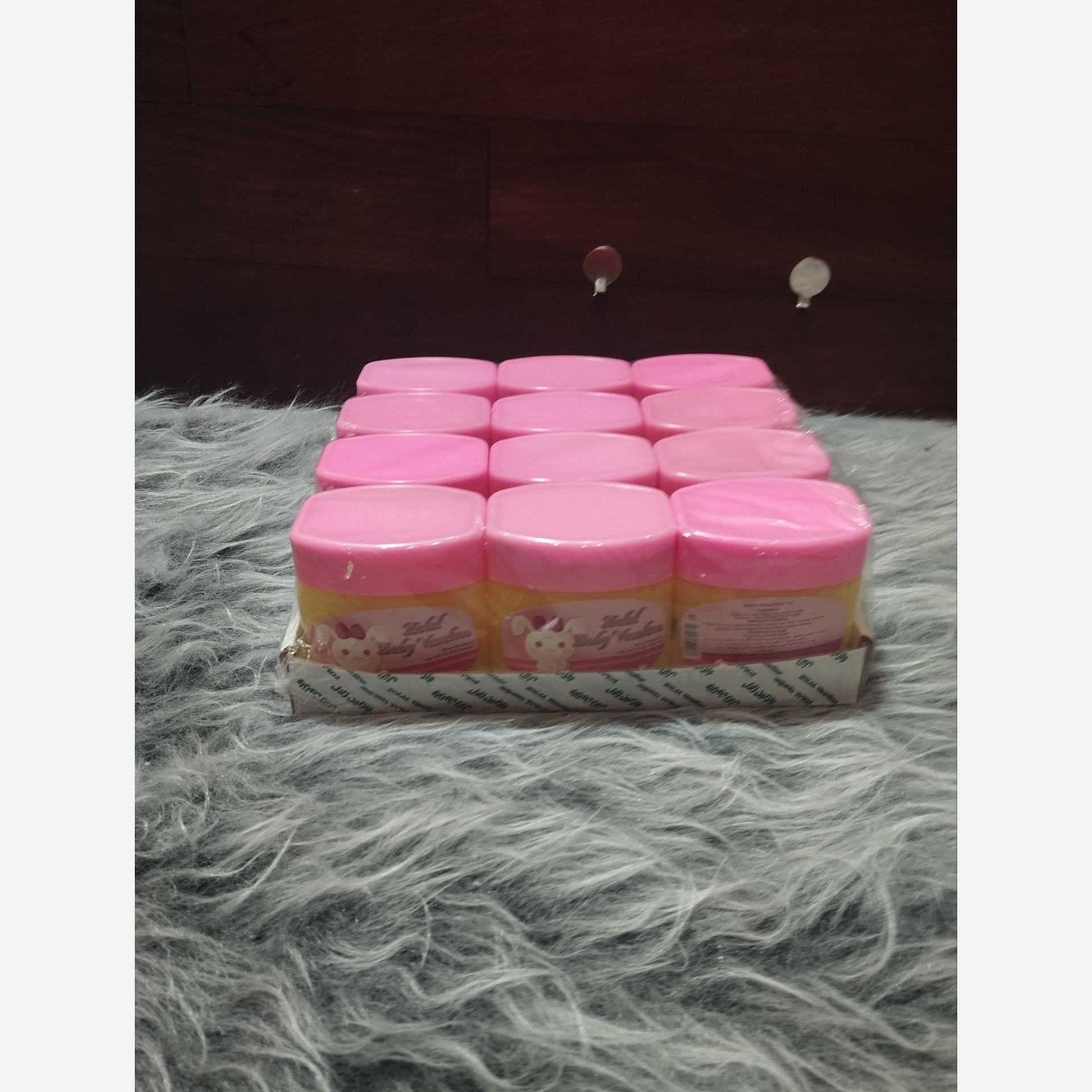 وازلین معطر جنس خوب